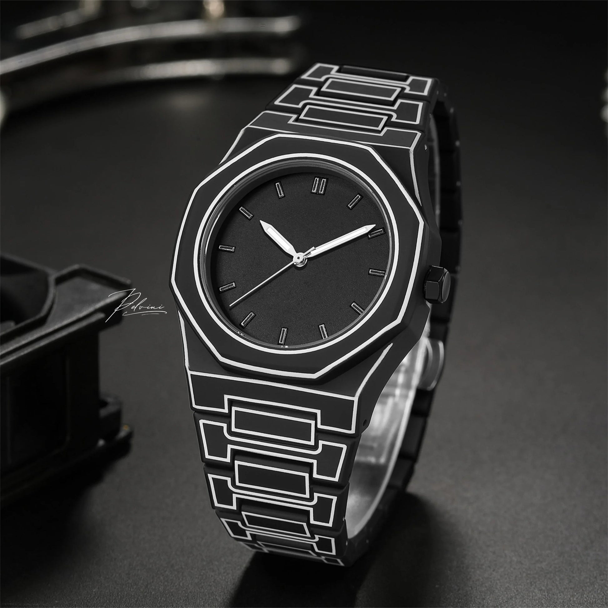 ® - Milano 2D Carbon